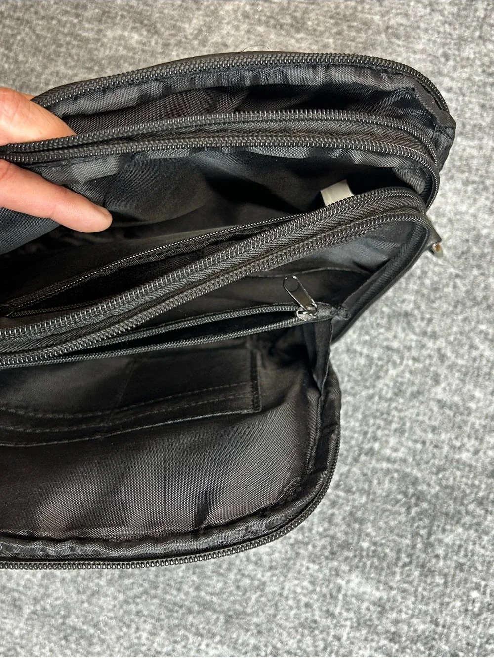 St John’s Bay Black Crossbody Shoulder Bag - Sleek Everyday Carry